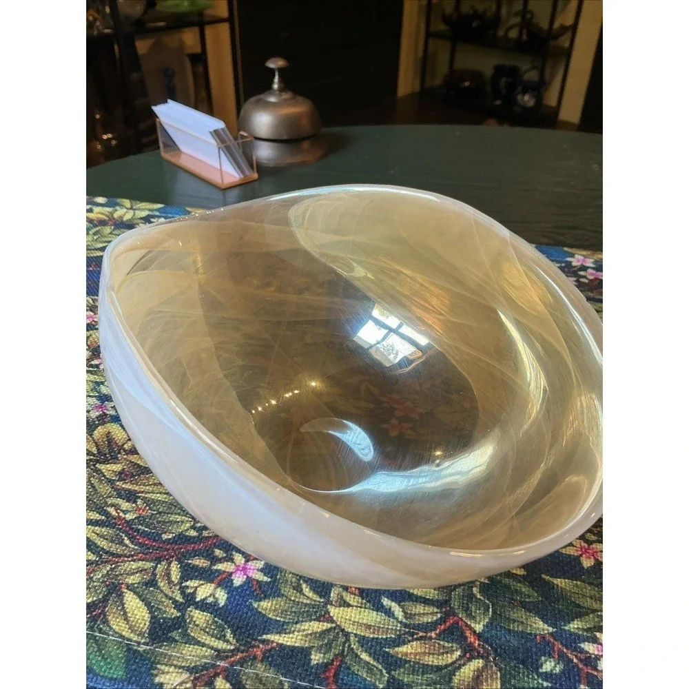 VTG Murano Venezia Beige Gold Opalescent Glass 8.75
